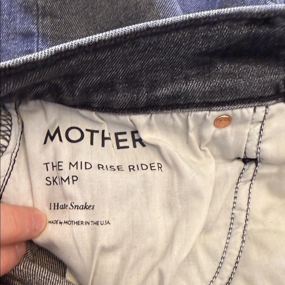 Mother The Mid Rise Rider Skimp Mid Rise Jeans in I Hate Snakes Size 26 - Picture 13 of 14